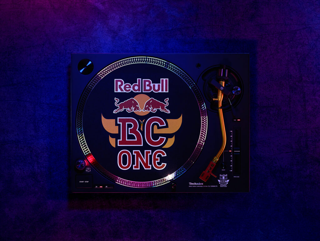 Technics_RedBull