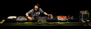Christian Varela playing on Technics DJ set